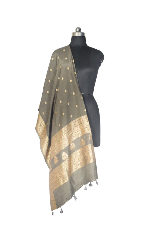 Plain Dyeing Dola Silk Butta Designs Dupatta with Nakshi Border - 2.35 Mtr Length - SKU : AI18C01C