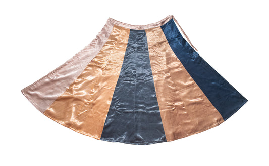 Plain Dyeing Mashru Silk 18 Kali Applique Work Garba Skirt - 4.5 Mtr Flare (Gher) - SKU : EK20901F
