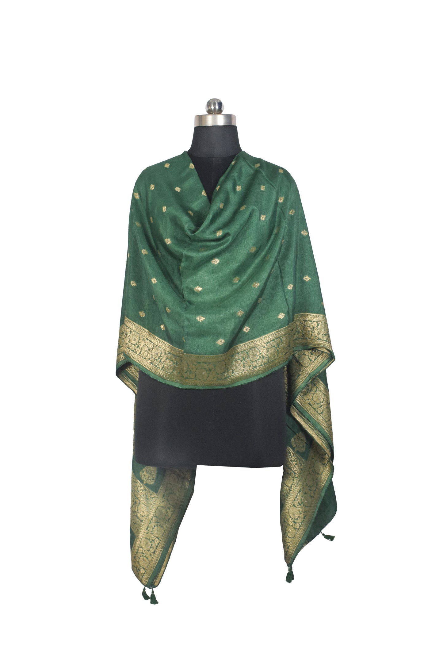 Plain Dyeing Dola Silk Butta Designs Dupatta with Nakshi Border - 2.35 Mtr Length    -  SKU : AI18C01G