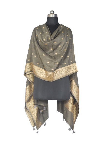Plain Dyeing Dola Silk Butta Designs Dupatta with Nakshi Border - 2.35 Mtr Length    -  SKU : AI18C01C