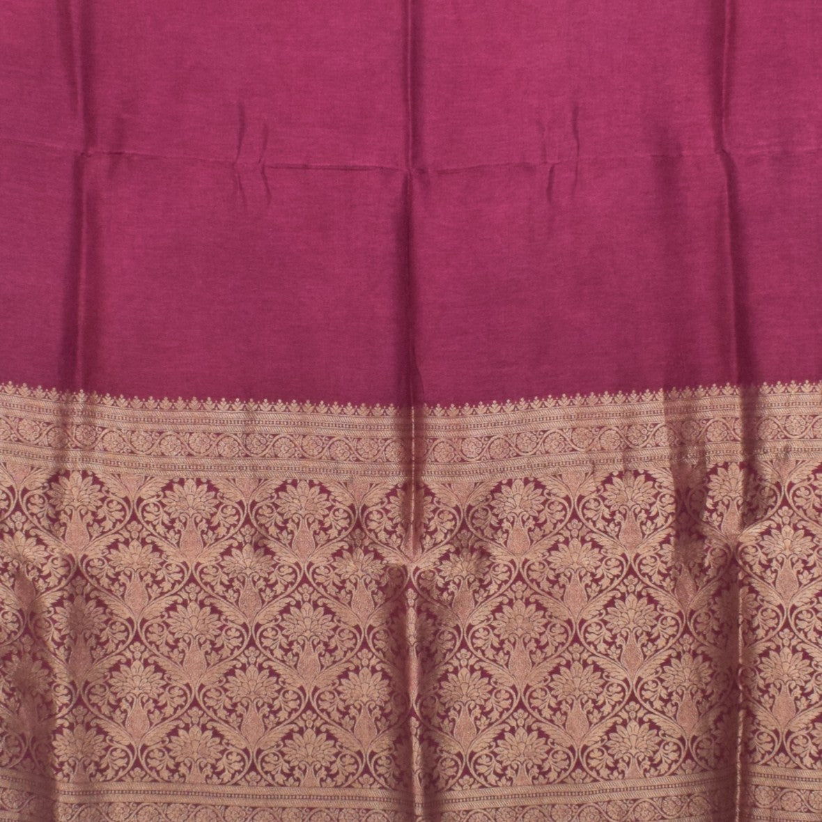 Plain Dyeing Dola Silk Dupatta With Full Nakshi Border & Tassels - 2.5 Mtr Length   -  SKU : ID11901D