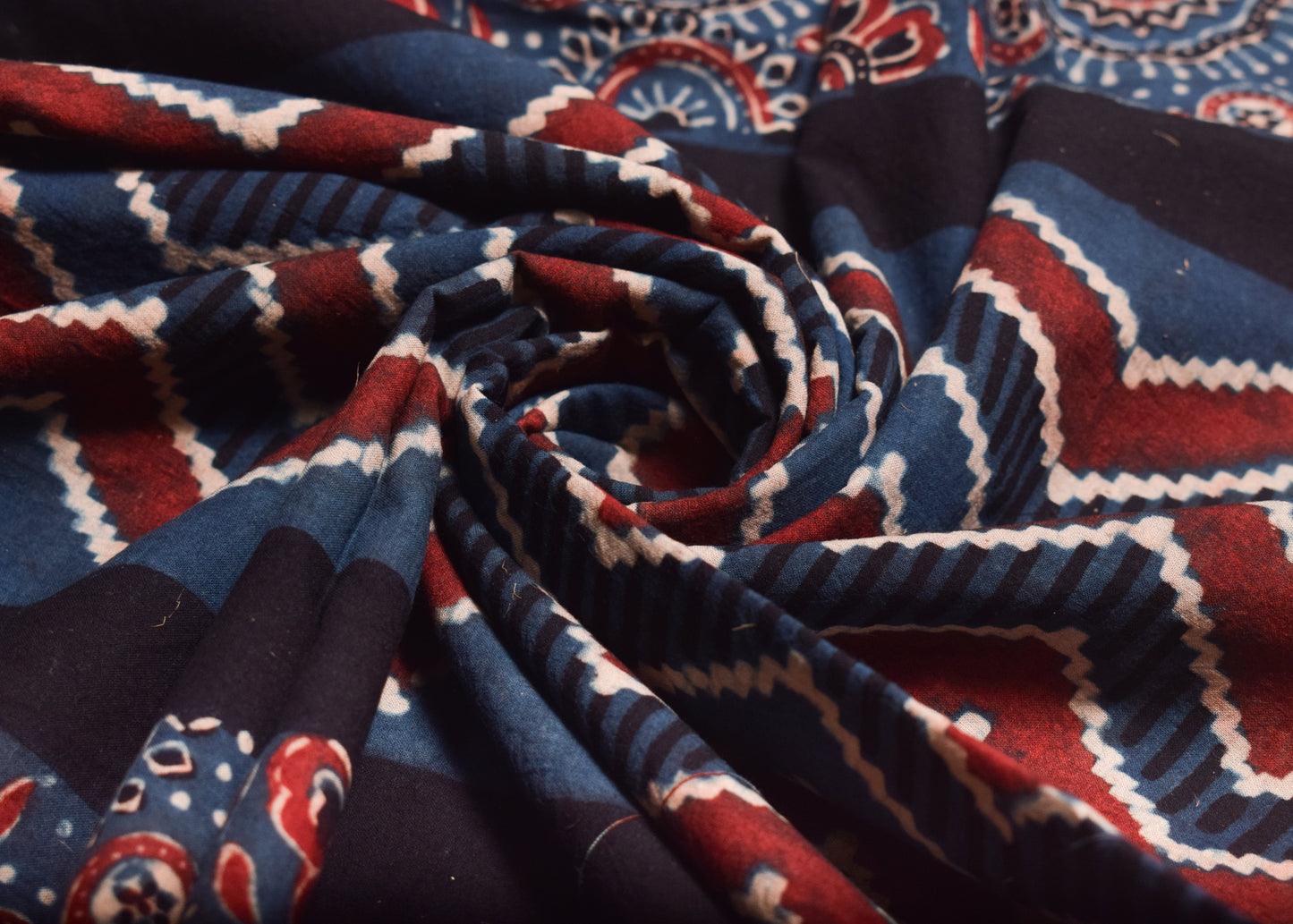 Ajrakh Cotton Natural Dye Hand Block Print Fabric    2.5 Mtr  Length  -  SKU : ID21901B