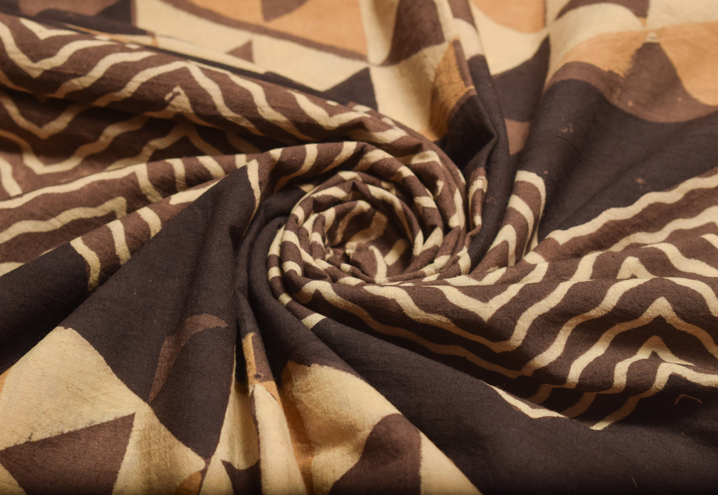 Ajrakh Cotton Natural Dye Hand Block Print Fabric    2.5 Mtr  Length  -  SKU : ID21901T