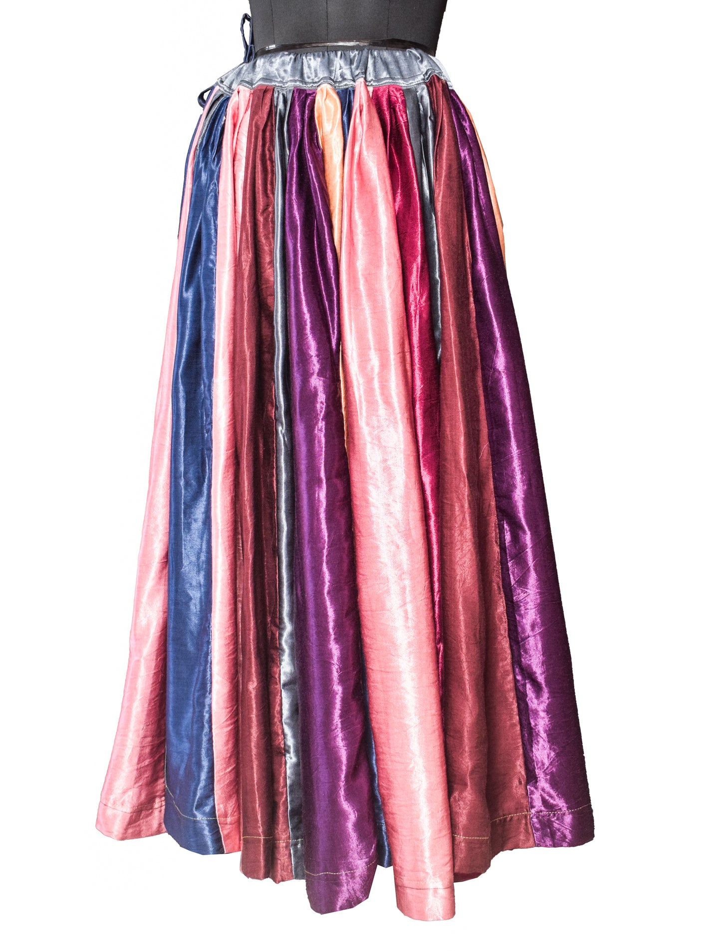 Plain Dyeing Mashru Silk Applique Work Garba Skirt   - 6.85 Mtr Flare (Gher)    -  SKU : EK29901A