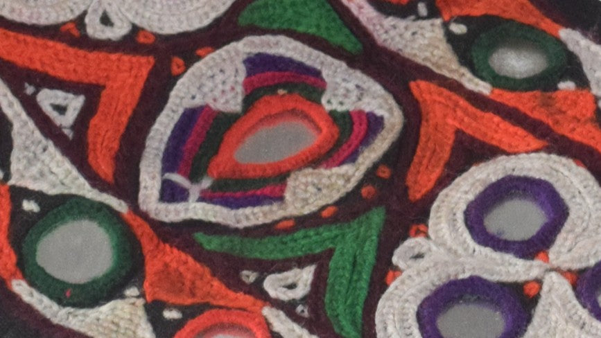 Ahir Work Cotton Mirrorwork Hand Embroidery Handwork Border  - 1.24 Mtr Length    -  SKU : VS09904A