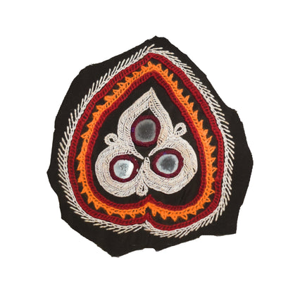 Ahir Work Cotton Cordate Design patch Handwork Patch  - 8 cms Length    -  SKU : 0076-BKMC