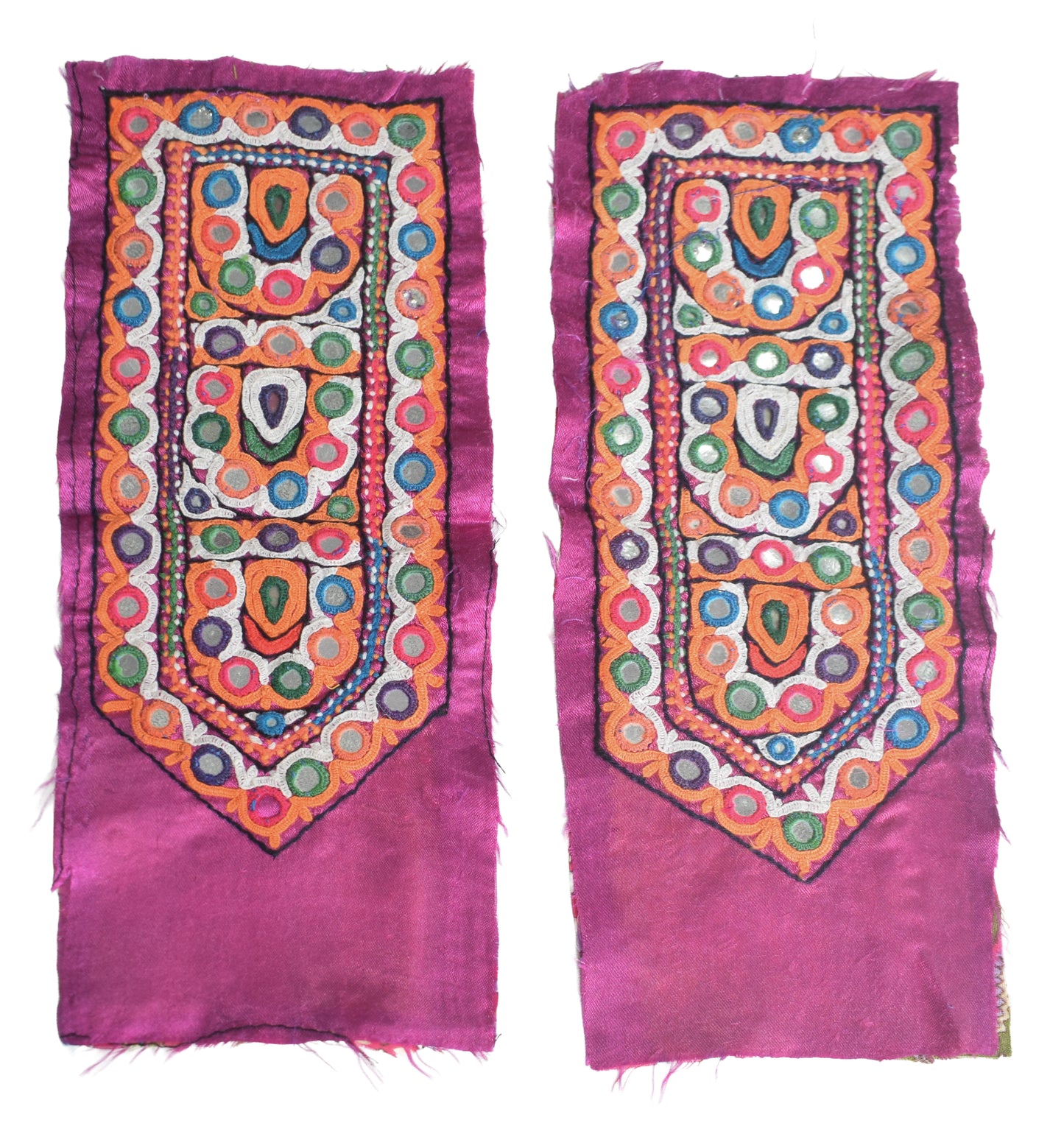 Ahir Work Silk Hand Embroidered Mirror Work Handwork Patch  - 24 cms Length    -  SKU : VA19901L