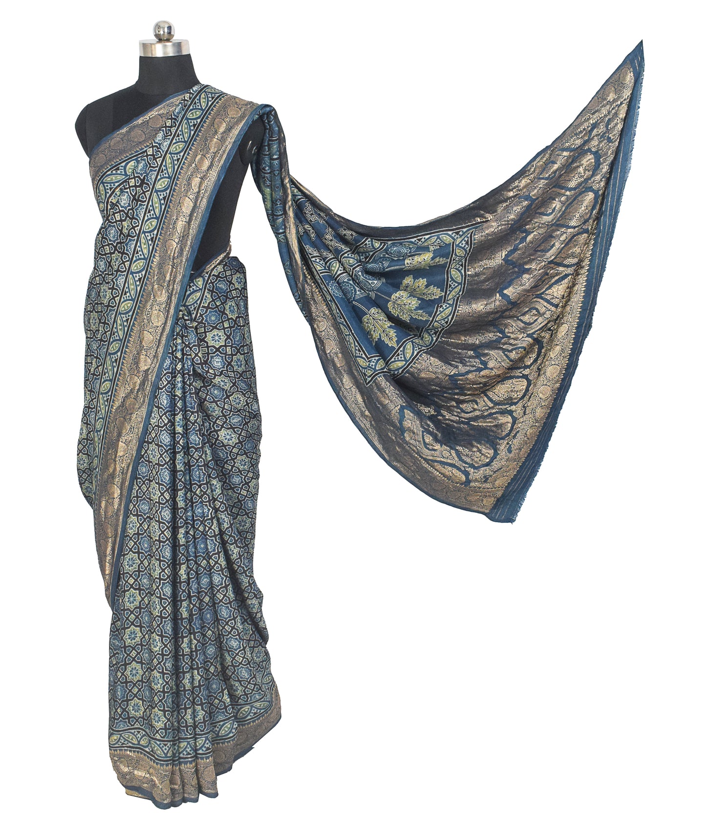 Ajrakh Dola Silk Natural Dye Nakshi Pallu Hand Block Print Saree Nakshi Border with Blouse Piece - 5.5  Mtr Length    -  SKU : AI04101D