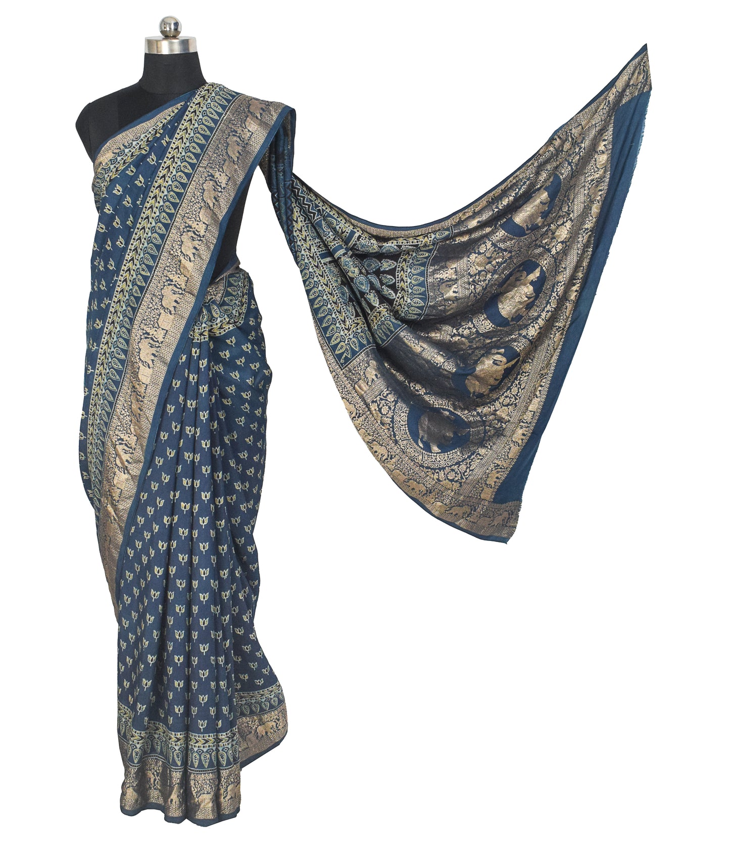 Ajrakh Dola Silk Natural Dye Nakshi Pallu Hand Block Print Saree Nakshi Border with Blouse Piece - 5.5  Mtr Length    -  SKU : AI04101E