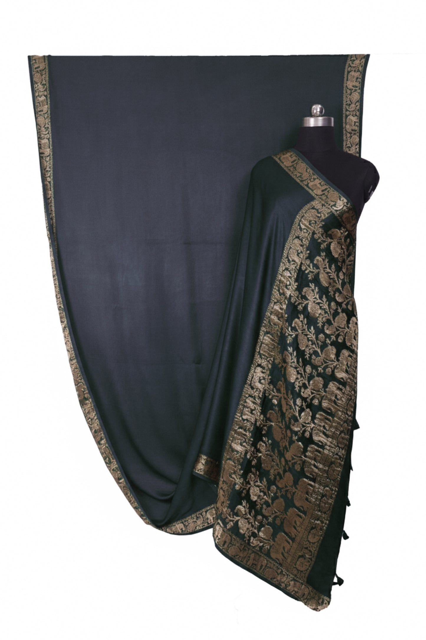Plain Dyeing Modal Silk With Full Nakshi Border Saree with Tassels - With Blouse Piece - 5.5 Mtr Length    -  SKU : AI27A02G