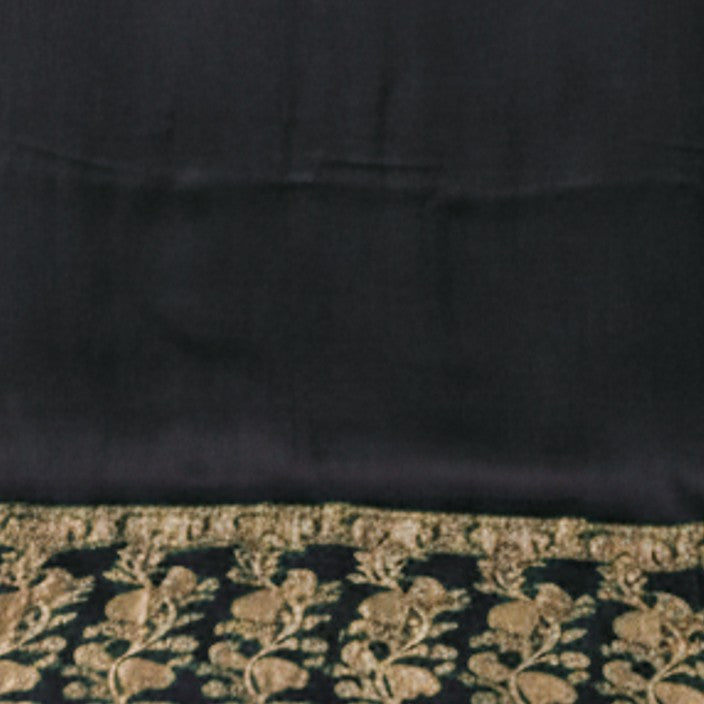 Plain Dyeing Modal Silk With Full Nakshi Border Saree with Tassels - With Blouse Piece - 5.5 Mtr Length    -  SKU : AI27A02G