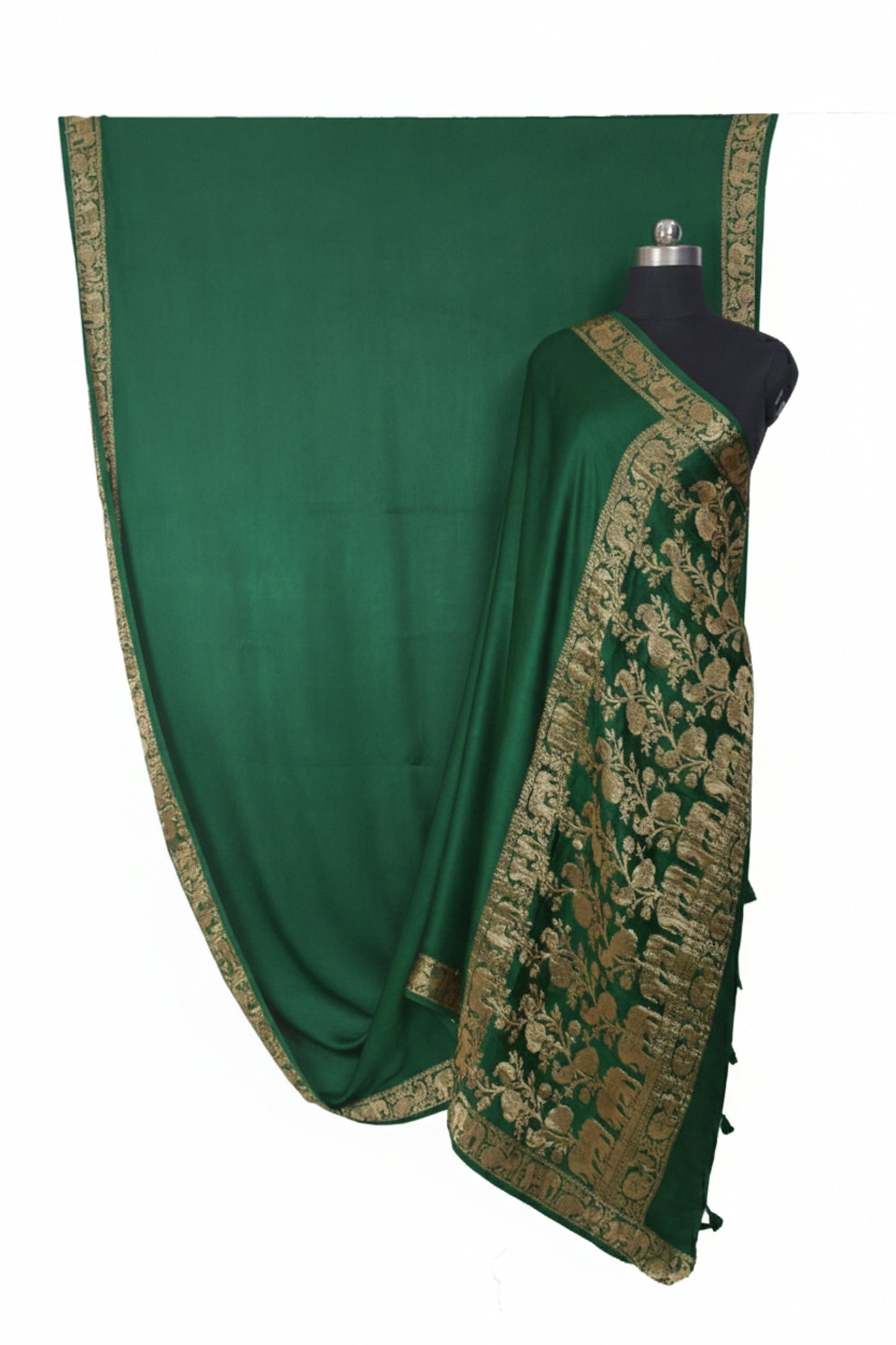 Plain Dyeing Modal Silk With Full Nakshi Border Saree with Tassels - With Blouse Piece - 5.5 Mtr Length    -  SKU : AI27A02K