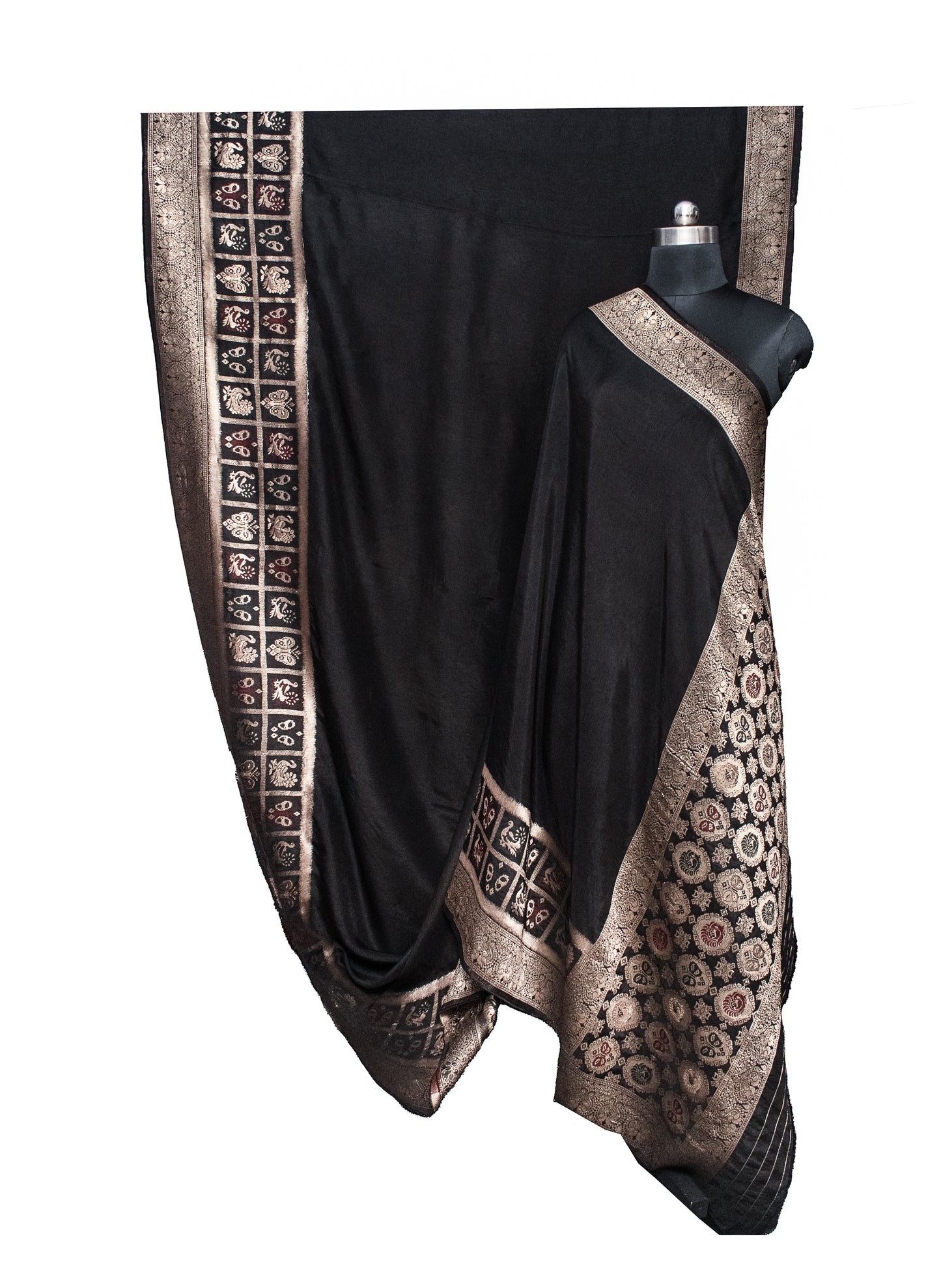 Plain Dyeing Dola Silk With Full Nakshi Border Saree with Blouse Piece - 6 Mtr Length    -  SKU : KK13A01D