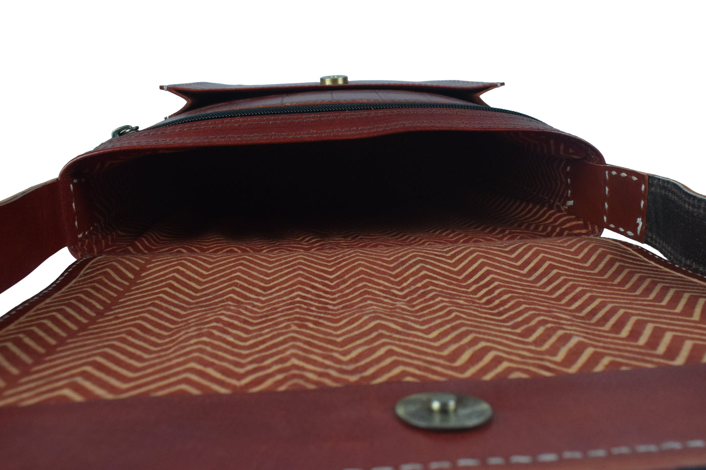 Jari Kaam - Leather Art Pure Leather Leathercraft Hand Made Handcrafted Sling Bag  - 26 cms Length    -  SKU : AB25B01A